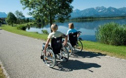 Места для организации отдыха детей-инвалидов и лиц, их сопровождающих